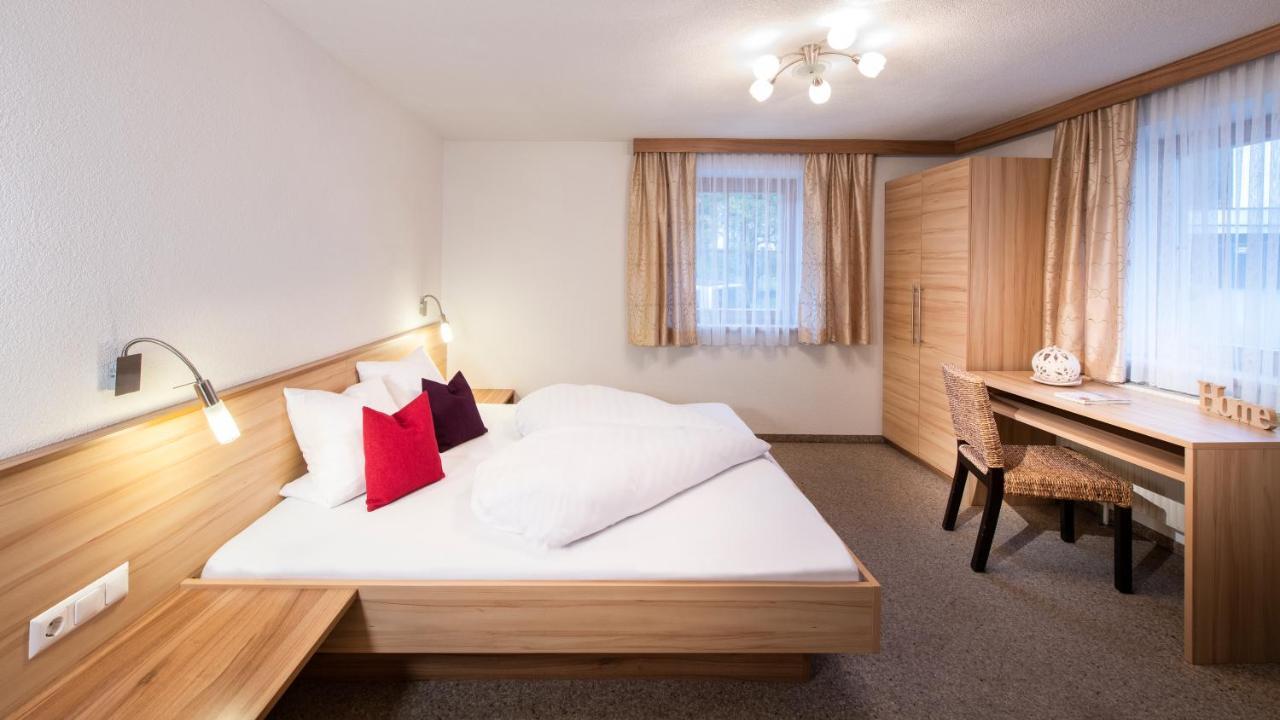 Ferienhof Schoene Aussicht プフンツ エクステリア 写真